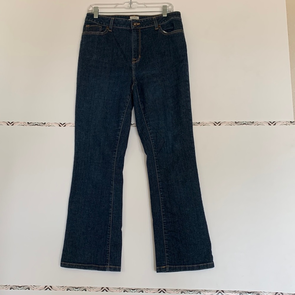 L.L. Bean Classic Fit Denim Blue Jeans Size 12